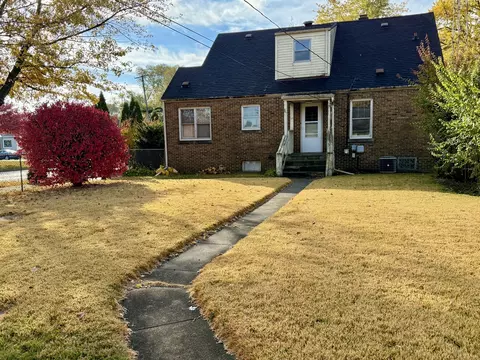 Exterior - 509 W Williams St, Kankakee, IL 60901 photo 3 of 5