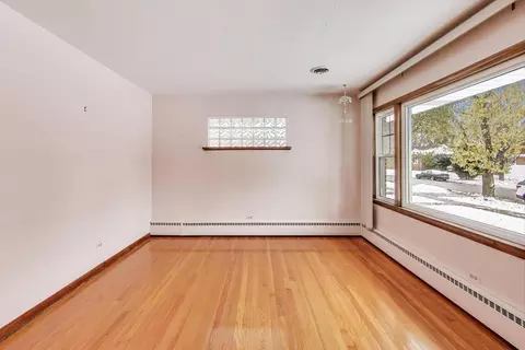 9032 30th St, Brookfield, IL 60513 photo 5