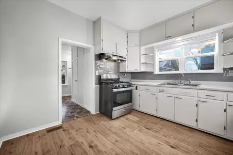 Kitchen - 610 Scott St, Bloomington, IL 61701 photo 1 of 3