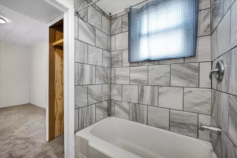 Bath - 610 Scott St, Bloomington, IL 61701 photo 1 of 2