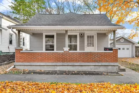 Exterior - 610 Scott St, Bloomington, IL 61701 photo 1 of 8