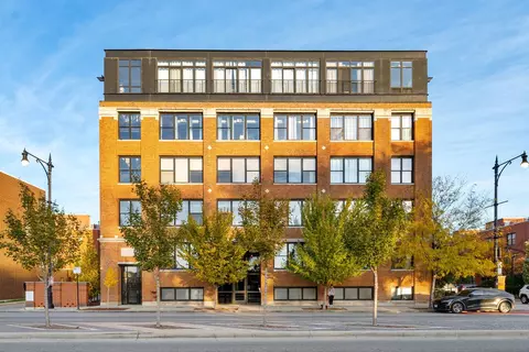 2911 N Western Ave #513, Chicago, IL 60618