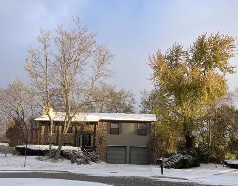 4080 Fir Ct, Hoffman Estates, IL 60192