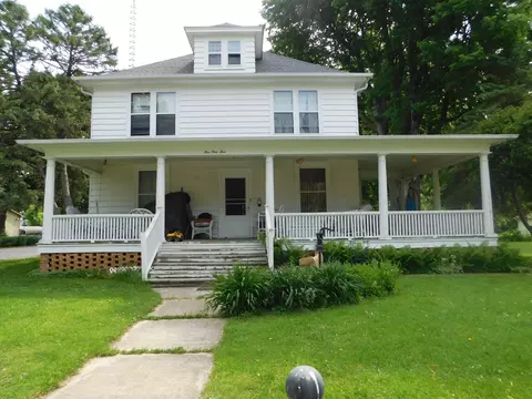Undisclosed, Earlville, IL 60518
