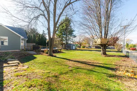 Exterior - 705 Paddock Ave, Ashton, IL 61006 photo 9 of 16