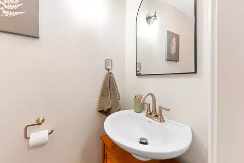 Bath - 705 Paddock Ave, Ashton, IL 61006 photo 1 of 5