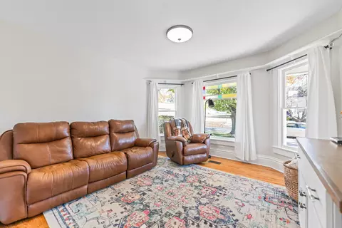 Living - 705 Paddock Ave, Ashton, IL 61006 photo 2 of 4