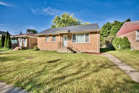 8140 Crawford Ave, Skokie, IL 60076