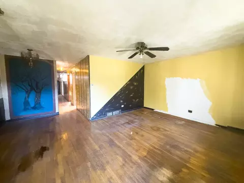Living - 7331 S Carpenter St, Chicago, IL 60621 photo 2 of 3