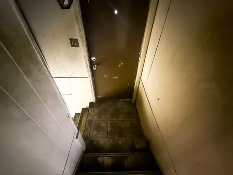 Entry Way - 7331 S Carpenter St, Chicago, IL 60621 photo 6 of 7