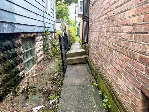 Exterior - 7331 S Carpenter St, Chicago, IL 60621 photo 2 of 4