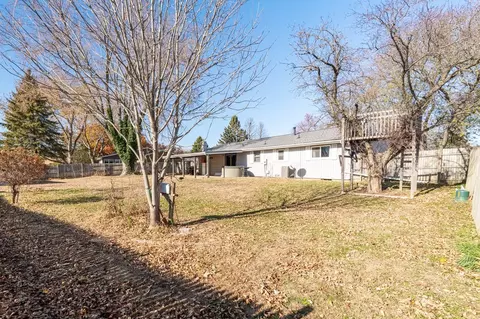 2907 Pheasant Run, Bloomington, IL 61704 photo 30