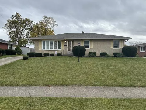 521 Chaney Ave, Crest Hill, IL 60403