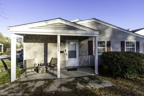 Exterior - 145 Ann Ct #A, Bartlett, IL 60103 photo 2 of 3