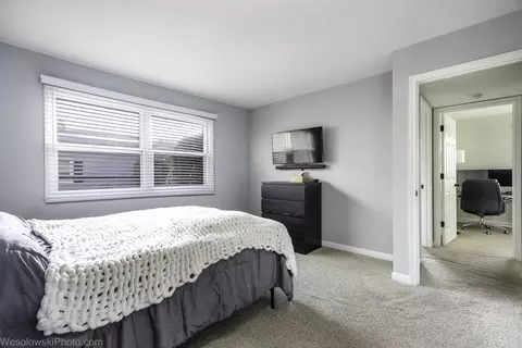 Bedroom - 145 Ann Ct #A, Bartlett, IL 60103 photo 3 of 5