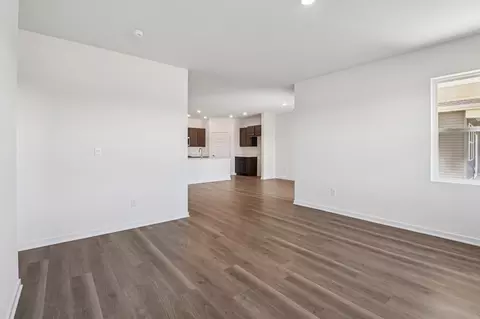 Living - 809 Mesa Ln, Pingree Grove, IL 60140 photo 4 of 5