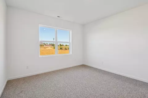 Bedroom - 809 Mesa Ln, Pingree Grove, IL 60140 photo 5 of 7