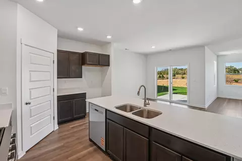 Kitchen - 809 Mesa Ln, Pingree Grove, IL 60140 photo 3 of 6