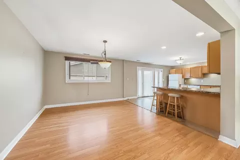 9512 Birch Ave, Mokena, IL 60448 photo 8