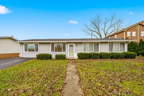9512 Birch Ave, Mokena, IL 60448
