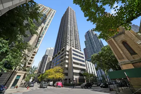 30 E Huron St #1106, Chicago, IL 60611