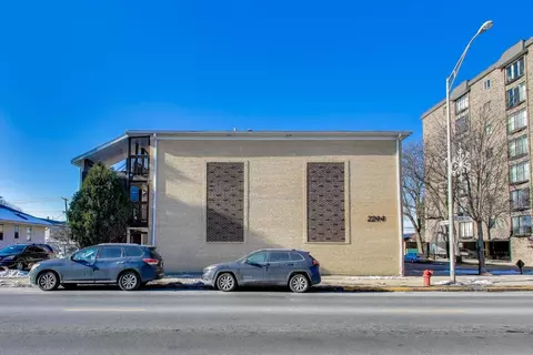 2244 N Harlem Ave #8, Elmwood Park, IL 60707