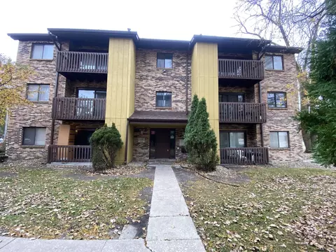 1259 Cunningham Dr #1E, Calumet City, IL 60409