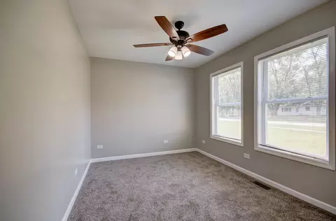 Bedroom - 386 W 3rd St, Braidwood, IL 60408 photo 2 of 5