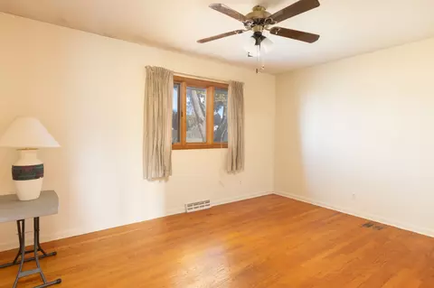 Bedroom - 24 Sunset Dr, Cary, IL 60013 photo 1 of 4