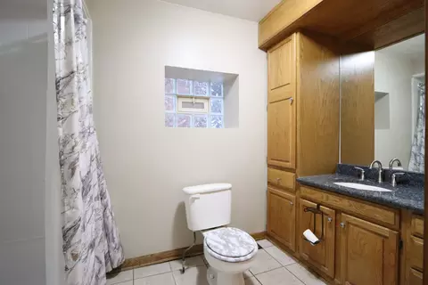 Bath - 3217 S May St, Chicago, IL 60608 photo 1 of 2