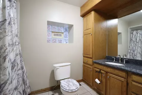 Bath - 3217 S May St, Chicago, IL 60608 photo 2 of 2