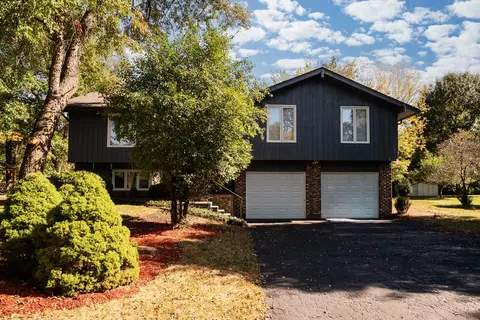 Exterior - 1245 Winaki Trl, Algonquin, IL 60102 photo 2 of 6