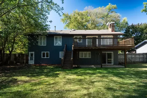 Exterior - 1245 Winaki Trl, Algonquin, IL 60102 photo 5 of 6