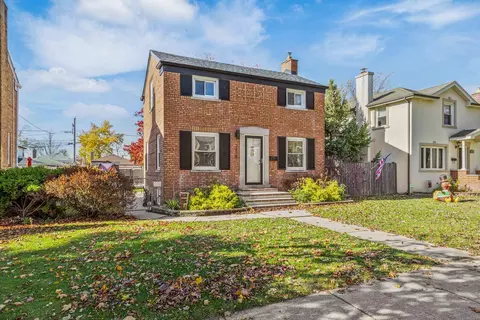 2428 Clarke St, River Grove, IL 60171