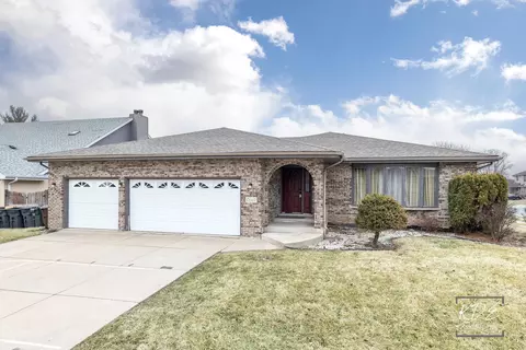 17027 Judy Ct, Oak Forest, IL 60452