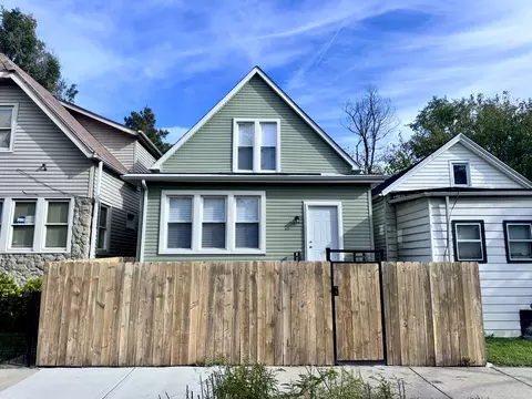 11581 S Lafayette Ave, Chicago, IL 60628