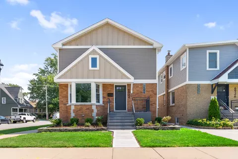 6924 34th St, Berwyn, IL 60402