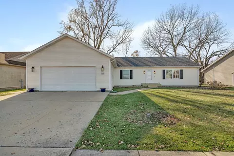 205 S Mcginty St, Diamond, IL 60416