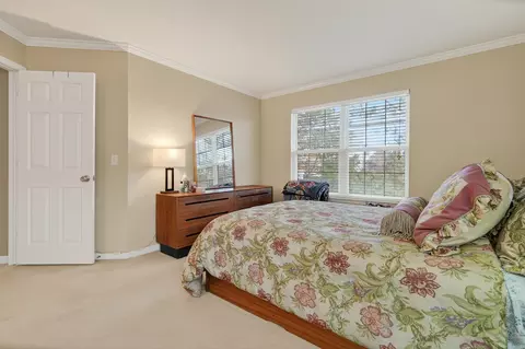 Bedroom - 671 River Mill Pkwy, Wheeling, IL 60090 photo 3 of 4