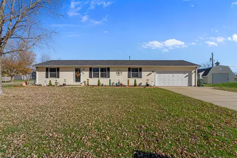 409 N Carey St, Braceville, IL 60407