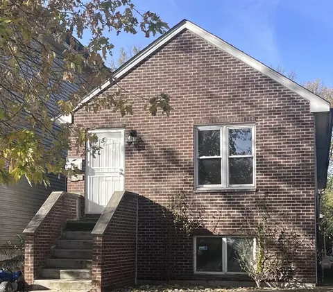 11952 S Prairie Ave, Chicago, IL 60628
