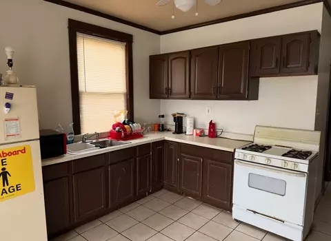 7232 S Aberdeen St, Chicago, IL 60621 photo 4
