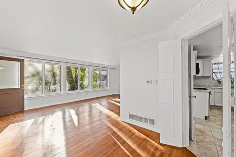 Living - 302 Flora Dr, Champaign, IL 61821 photo 5 of 5