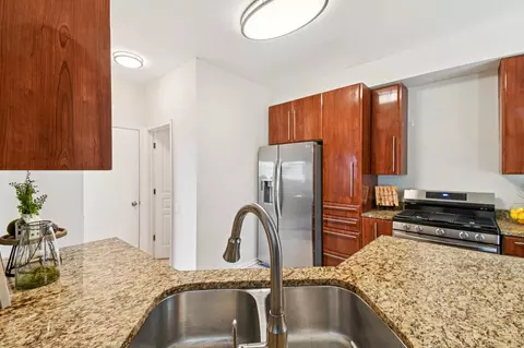 780 Mesa Dr #780, Elgin, IL 60123 photo 9