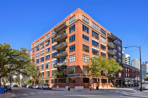 850 W Adams St #7C, Chicago, IL 60607