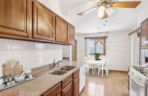 Kitchen - 655 Waverly Dr #C, Elgin, IL 60120 photo 1 of 2