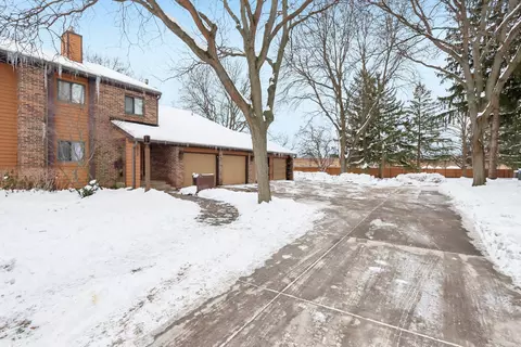 Other - 655 Waverly Dr #C, Elgin, IL 60120 photo 1 of 7