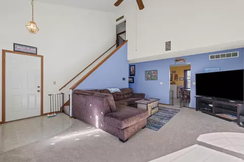 Entry Way - 707 Country View Dr, Philo, IL 61864 photo 2 of 3