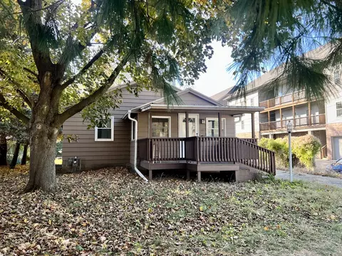 Exterior - 915 Morgan St, Normal, IL 61761 photo 2 of 7