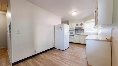 Kitchen - 915 Morgan St, Normal, IL 61761 photo 1 of 5